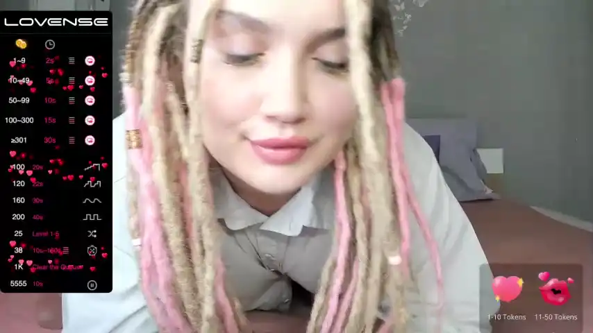 Lo_Lo_ - Chaturbate Live Video Recording - 2025 01-04 07:37:52