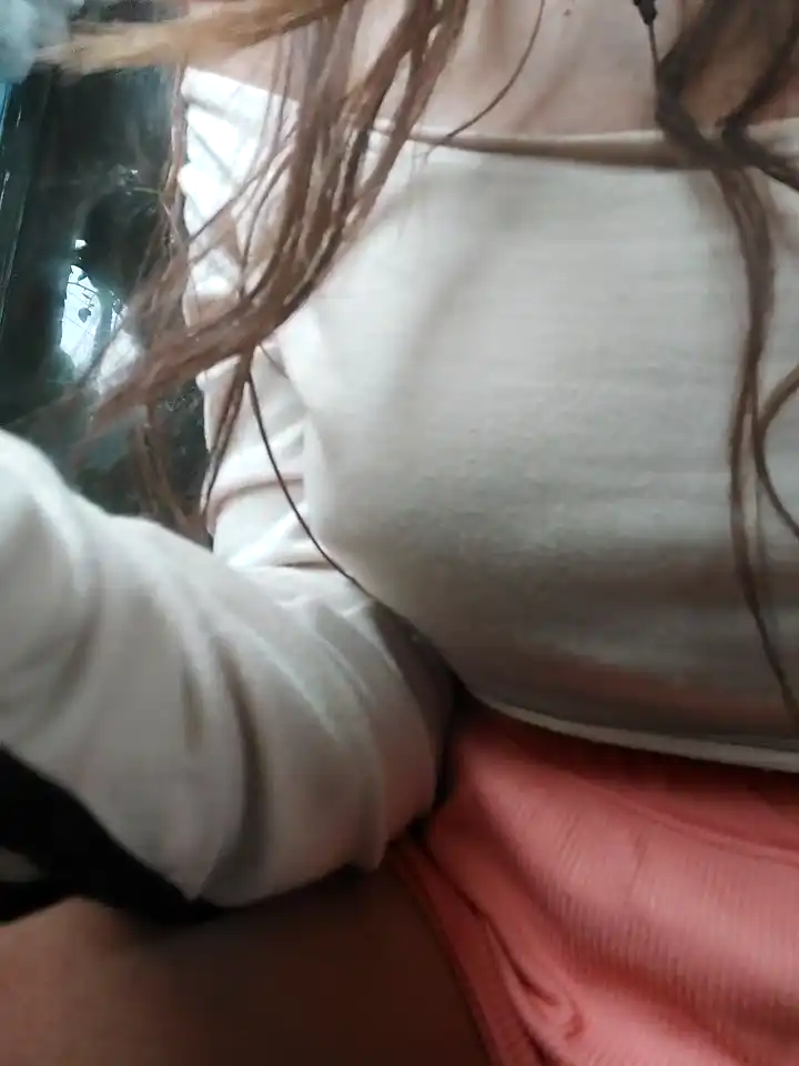 K_Lebannon - Stripchat Live Video Recording - 2025 01-10 19:34:22