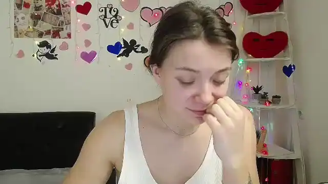 Kira-Dripe - Flirt4Free Live Video Recording - 2025 05-06 00:26:17