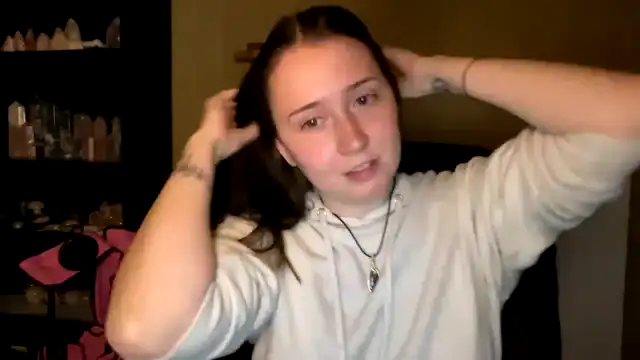 Kirabee - Myfreecams Live Video Recording - 2025 04-02 01:17:14