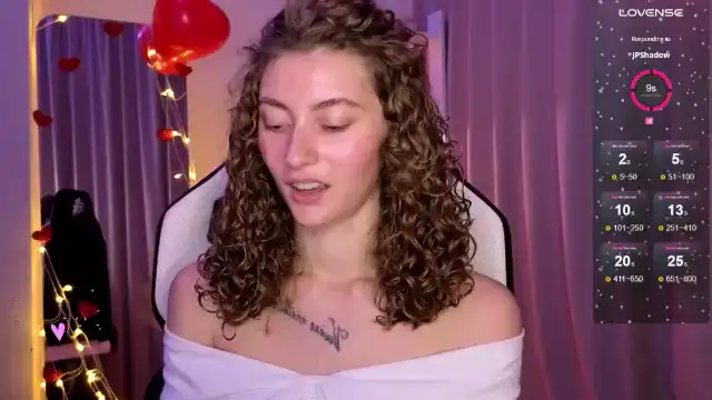 Lady_Curls - Myfreecams Record Video - 2025 01-01 11:57:14