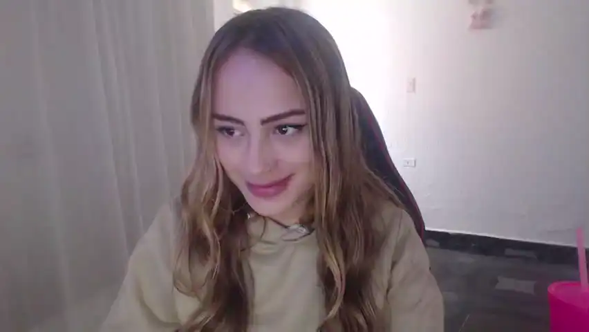 Ladyteen21 - Amateur.tv Live Video Recording - 2025 05-01 10:02:34