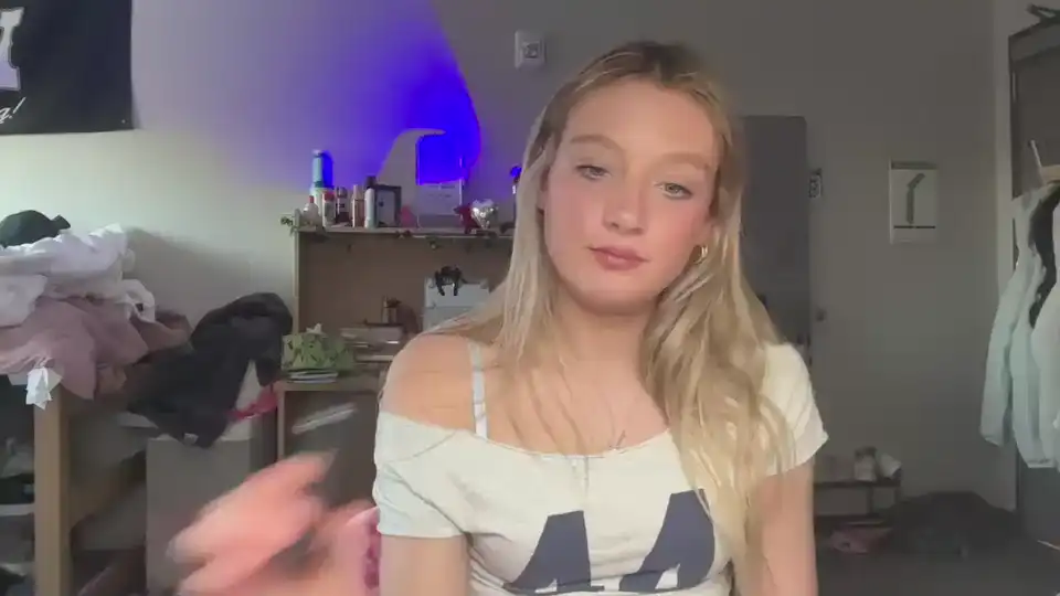 Lexaarose05 - Chaturbate Free Video - 2025 01-08 21:45:17