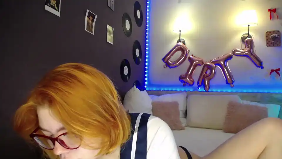 Liacandy - Manyvids Live Live Video Recording - 2025 05-08 04:09:17