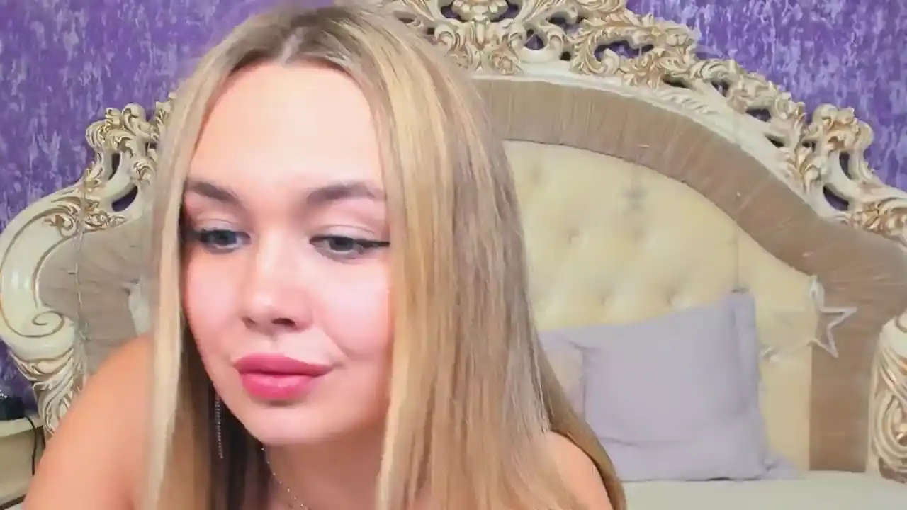 Lola-Swanson - Flirt4Free Private Video - 2025 04-05 25:48:08