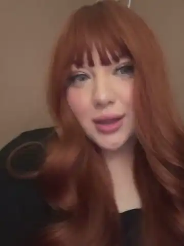 Lovelykyllie - Stripchat Live Video Recording - 2025 02-05 21:07:53