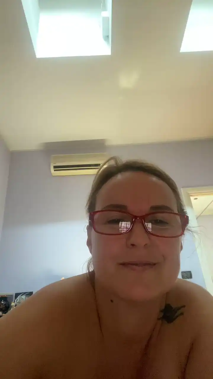 Lucestellata - Cam4 Hot Show Video - 2025 01-18 01:32:55