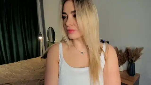 Lucetta-Hammond - Flirt4Free Free Video - 2025 01-14 01:16:10