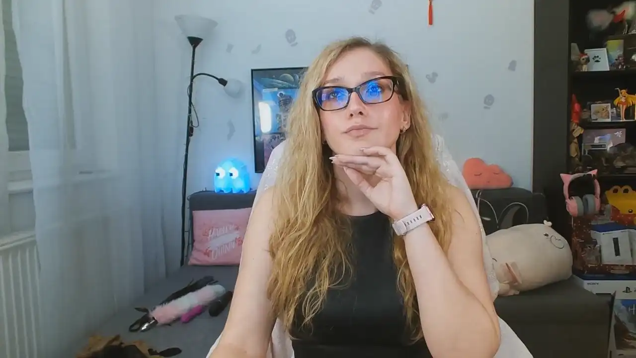 Lunanicole - Cam4 Hot Show Video - 2025 01-02 04:24:32