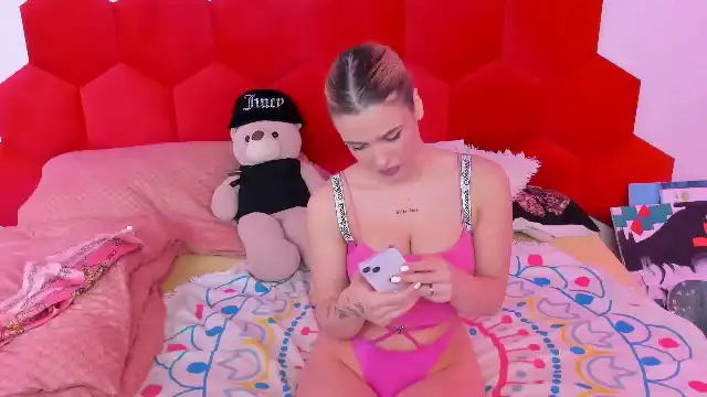 Maci-Reynolds - Flirt4Free Free Video - 2025 05-02 01:42:06