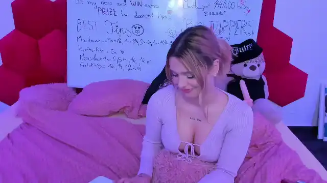 Maci-Reynolds - Flirt4Free Hot Show Video - 2025 05-08 05:05:19